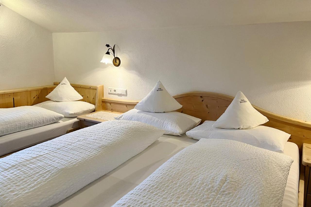 Hotel Garni Irsara San Cassiano  Zewnętrze zdjęcie