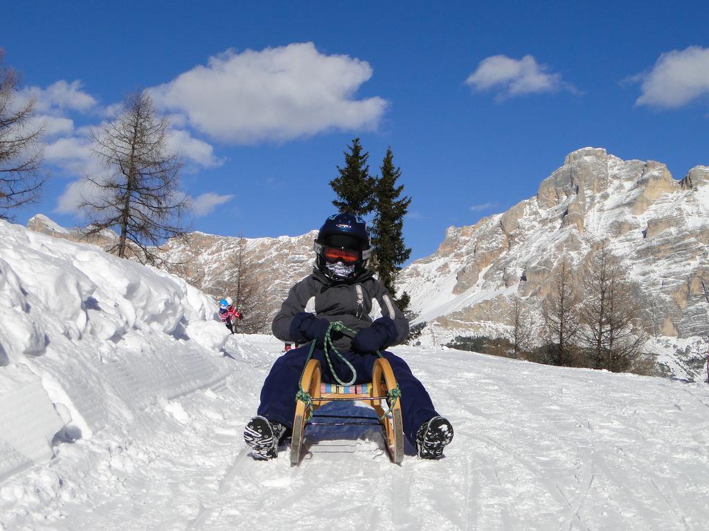 Hotel Garni Irsara San Cassiano  Zewnętrze zdjęcie
