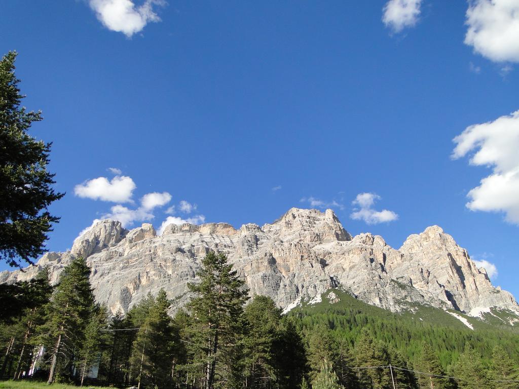 Hotel Garni Irsara San Cassiano  Zewnętrze zdjęcie