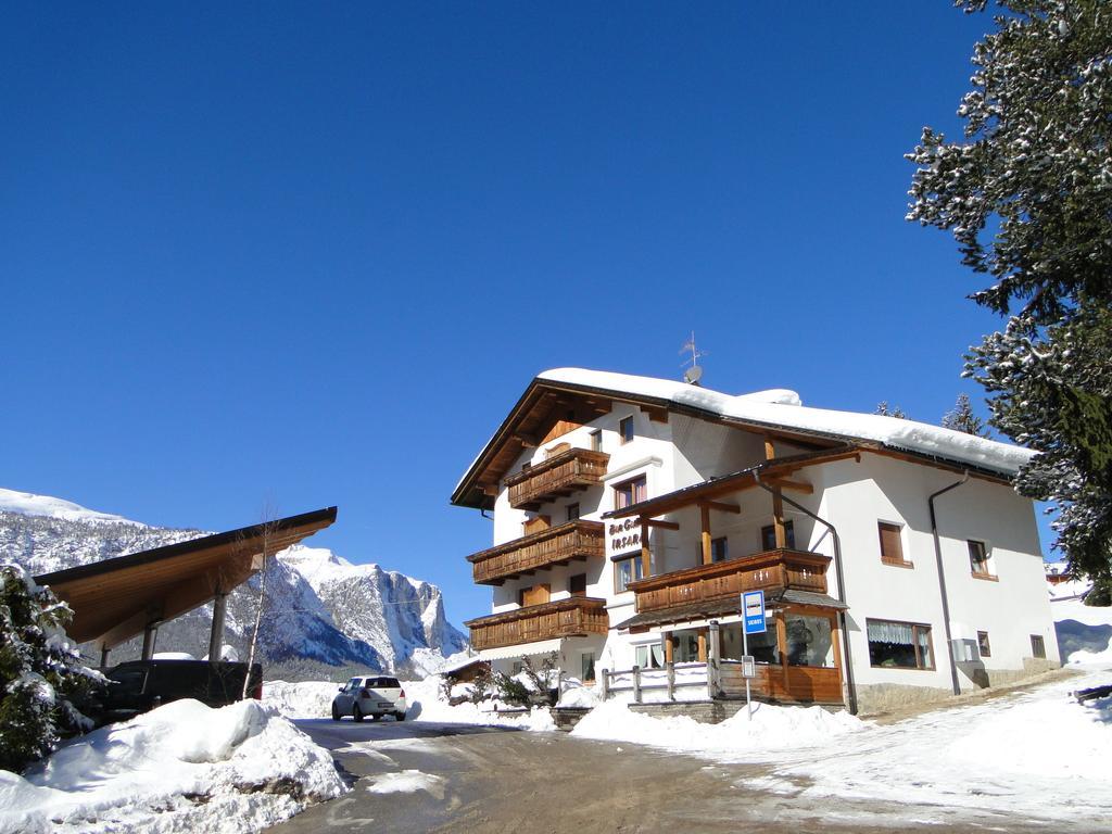 Hotel Garni Irsara San Cassiano  Zewnętrze zdjęcie